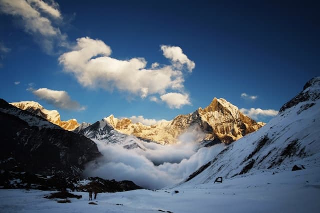 Annapurna Trek & Expedition cover
